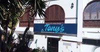 Tony's Cafe Bar Amarilla Golf